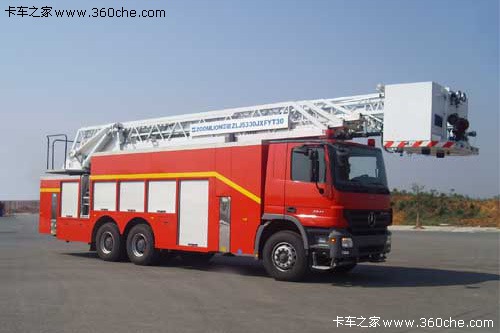 行業(yè)新高度 國(guó)內(nèi)領(lǐng)先42米云梯消防車(chē)在中聯(lián)重科成功下線